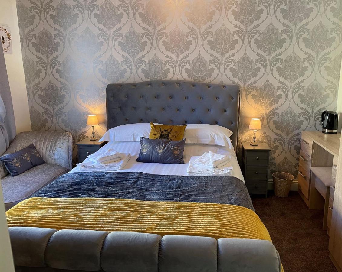 Manor House Hotel And Restaurant هالتويسل المظهر الخارجي الصورة