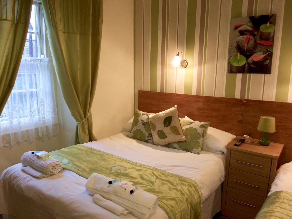 Manor House Hotel And Restaurant هالتويسل المظهر الخارجي الصورة